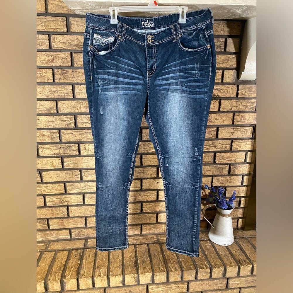 Reign skinny jeans